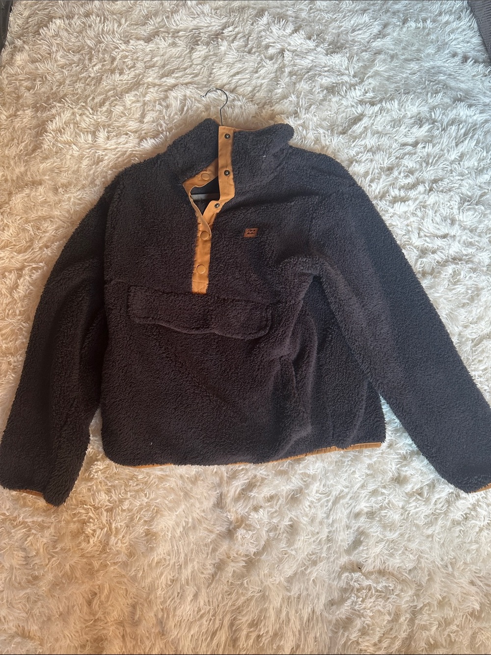 Billabong Black Sherpa Pullover with Tan Trim